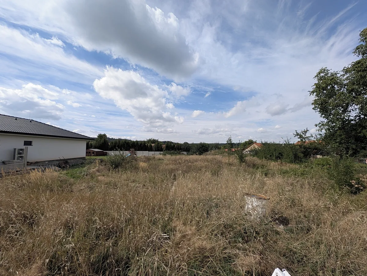 Prodej stavebního pozemku 1205 m²